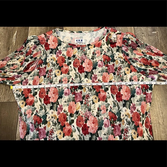 SOLD Vintage Cottagecore Floral Short Sleeve Dress Tags Attached - Picture 14 of 15